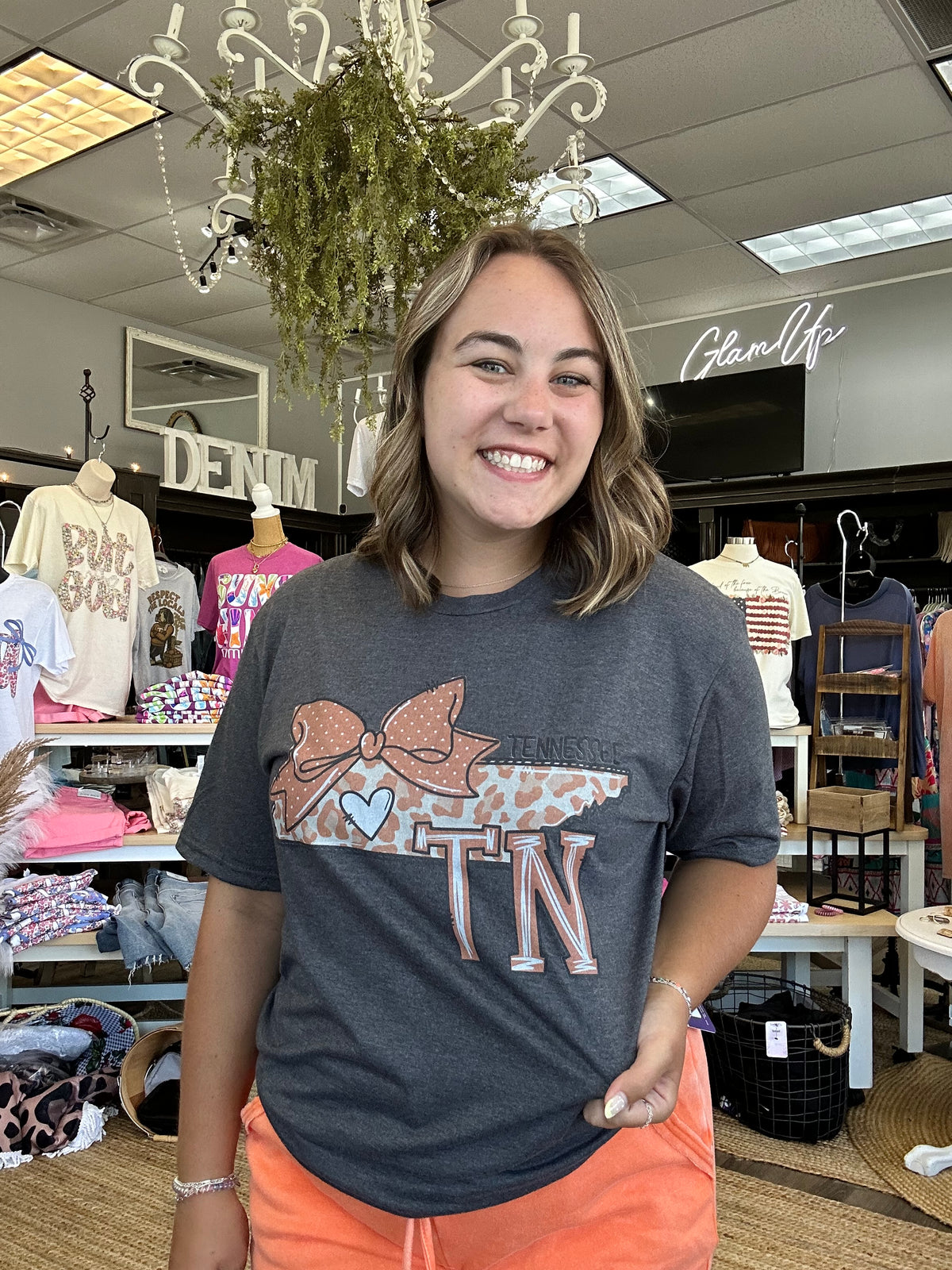 Tennessee Leopard Bow Tee