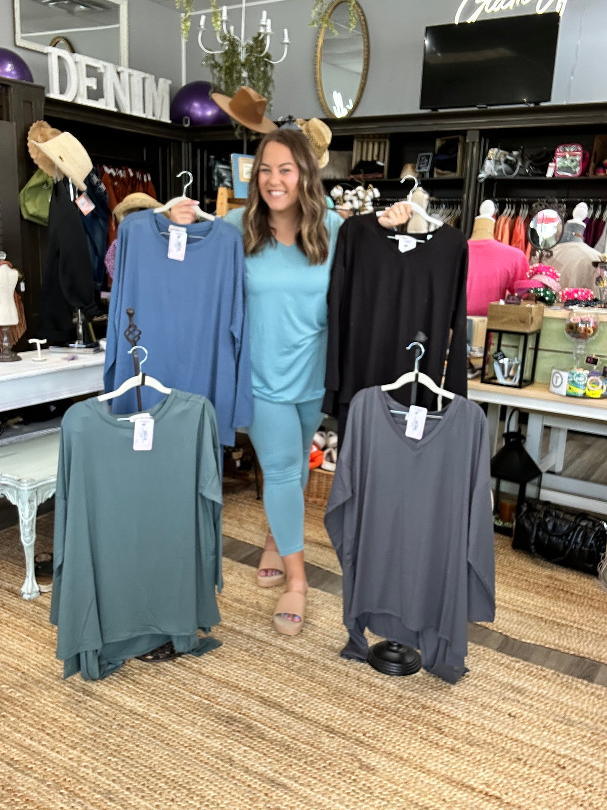 Carla Plus Leggings Set