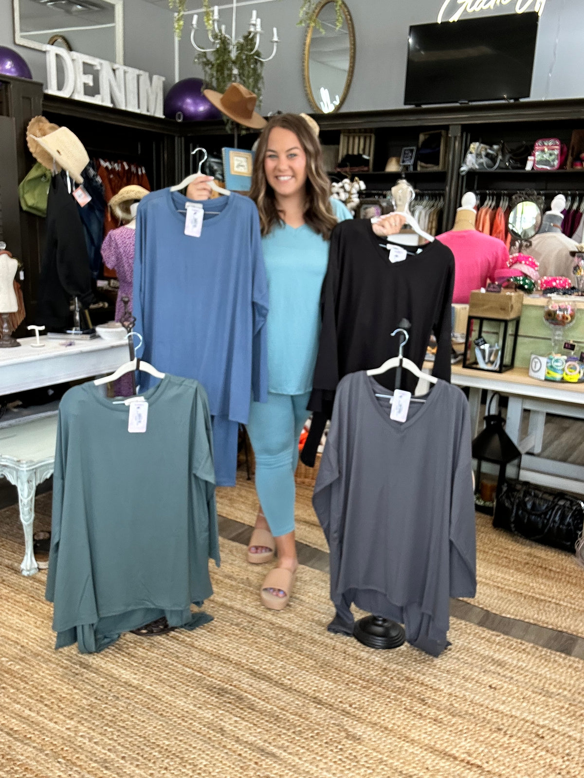 Carla Plus Leggings Set