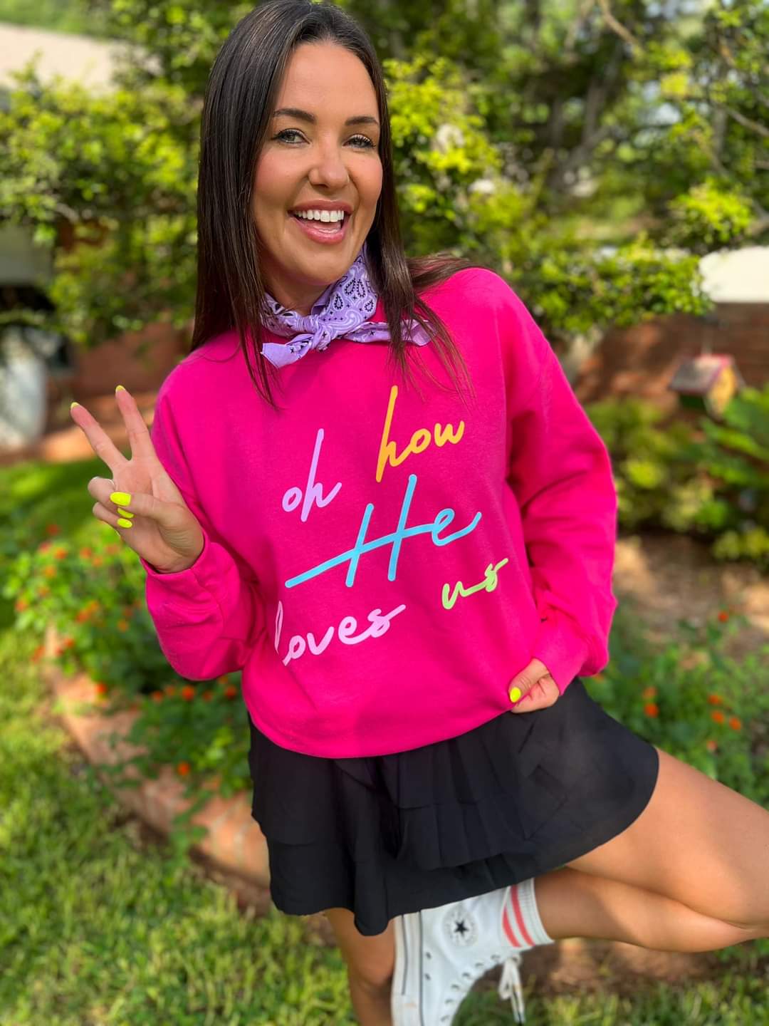 Oh How He Loves Us Crewneck