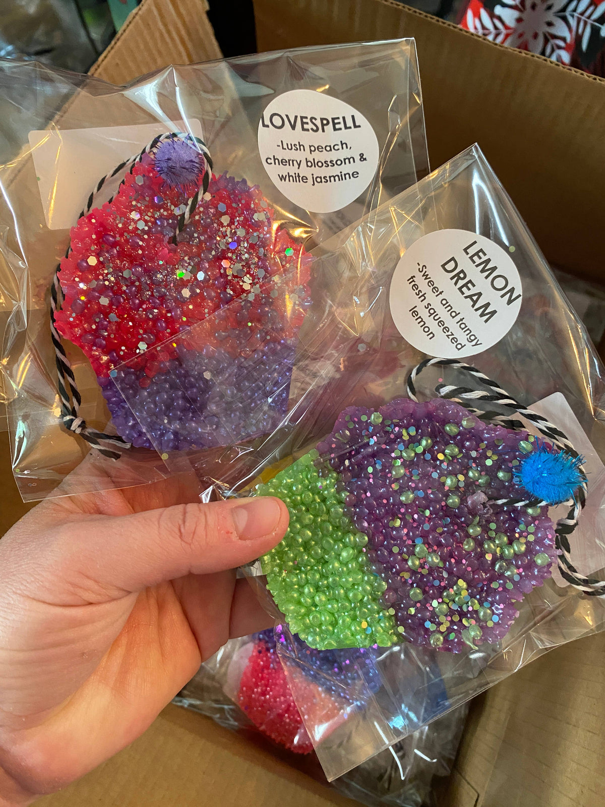 SPARKLE Cupcake Freshies