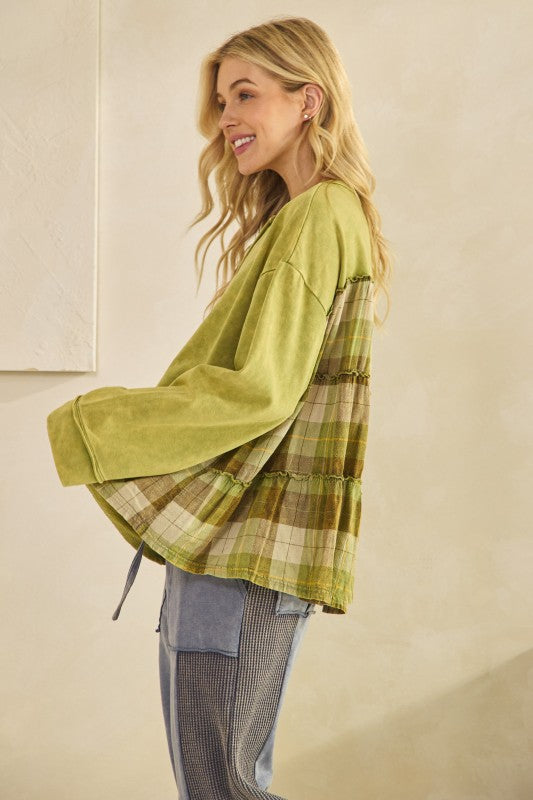 Moss &amp; Meadow Plaid Pullover