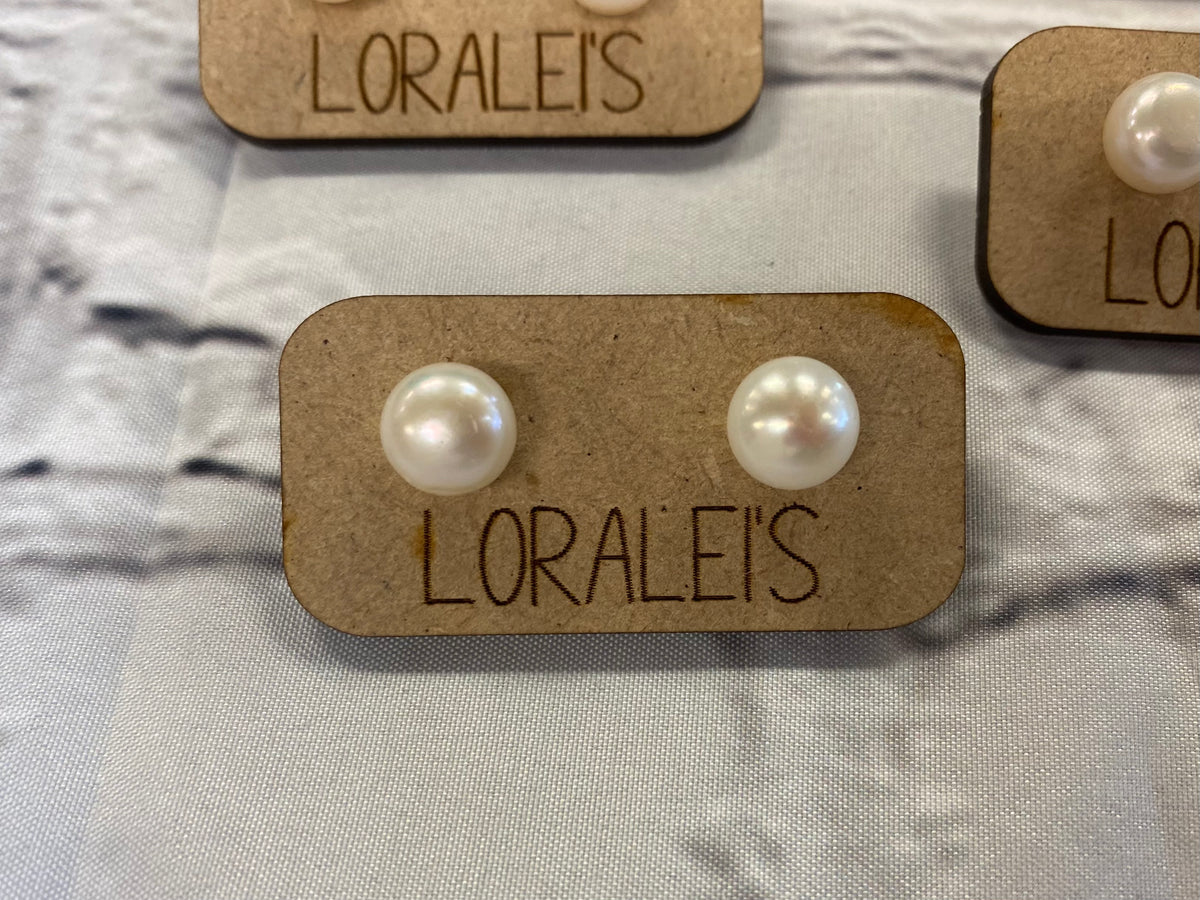 Flat Back Pearl Earring