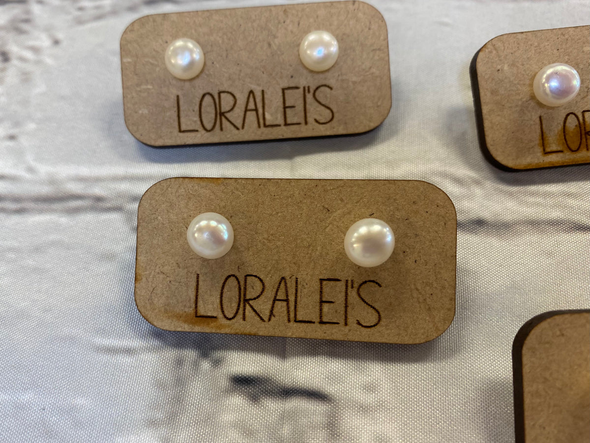 Flat Back Pearl Earring